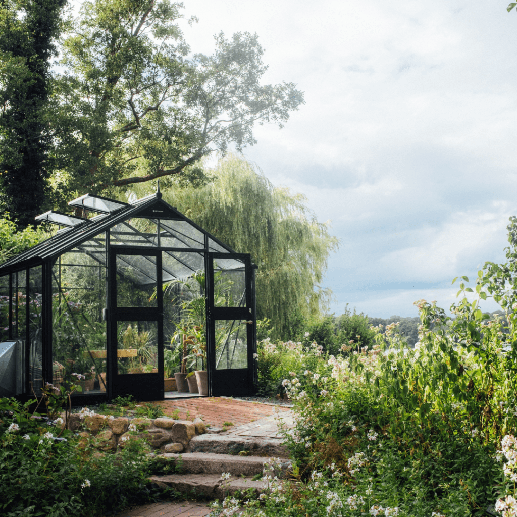 Image illustrates a greenhouse for climate-friendly garden.