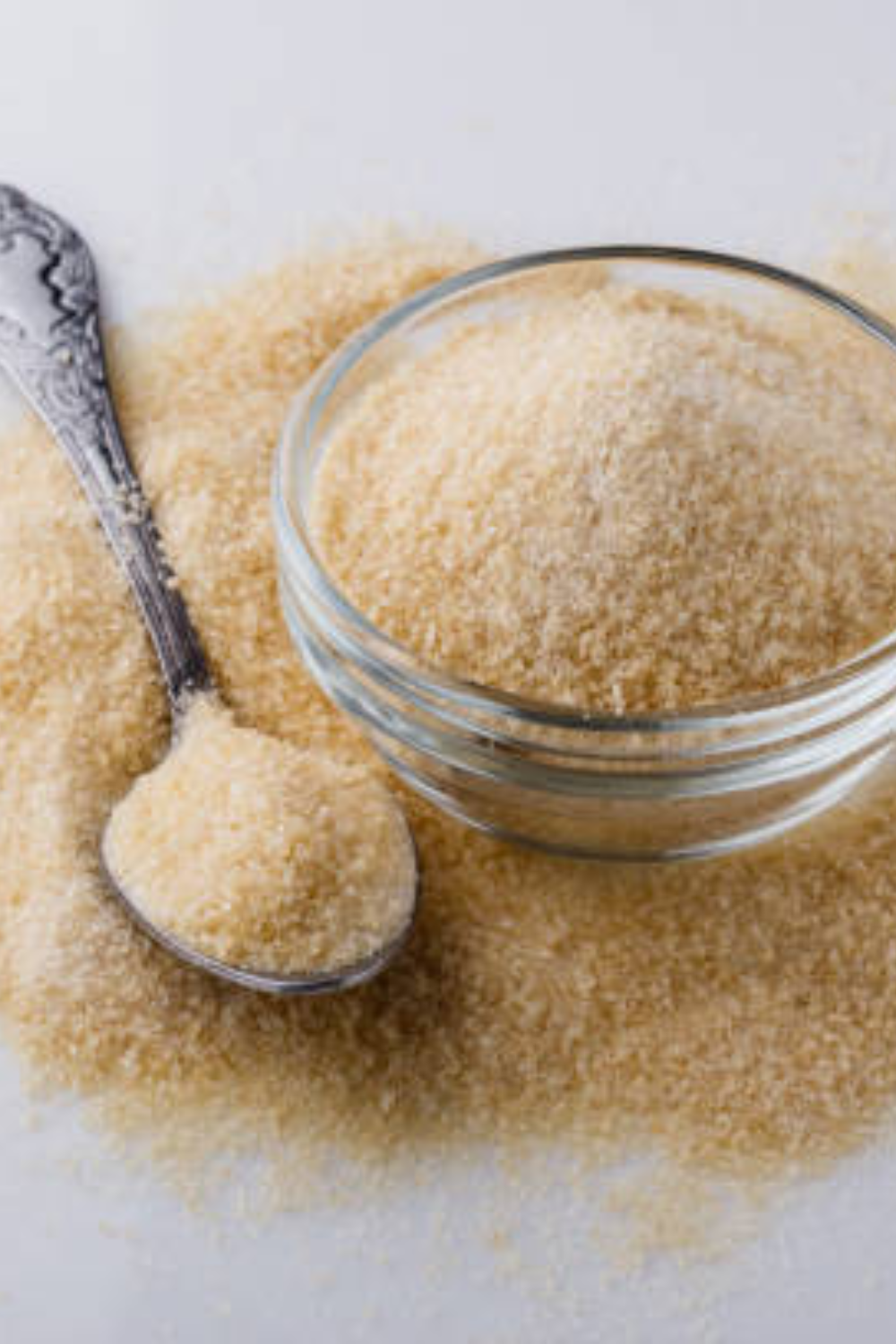 Image illustrates breadcrumbs from stale bread.