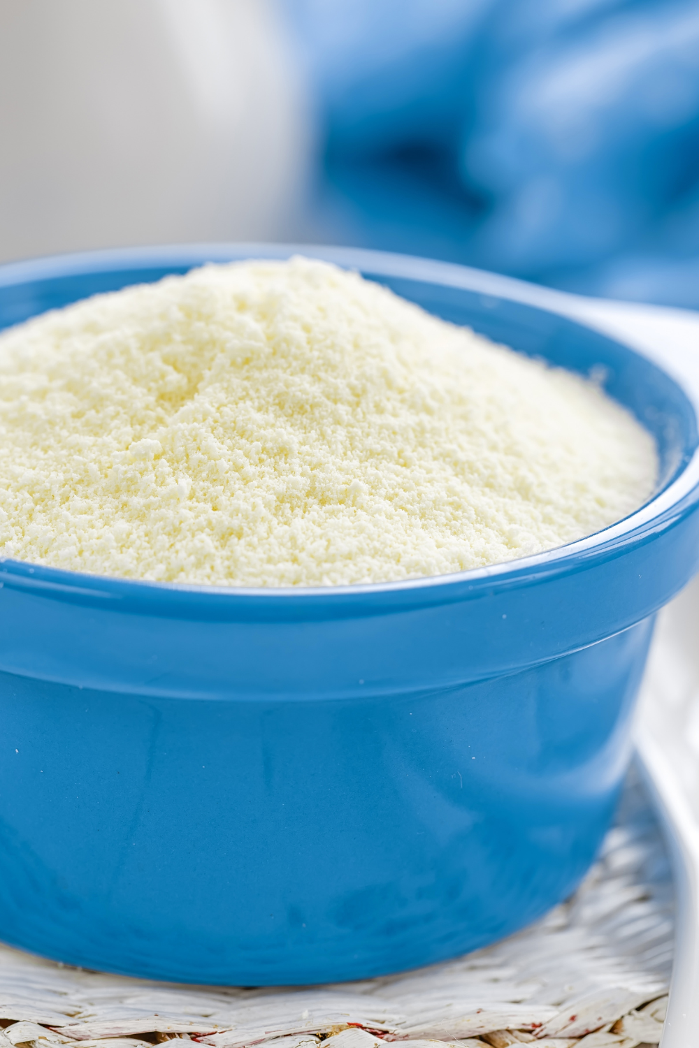 Image illustrates powdered milk.