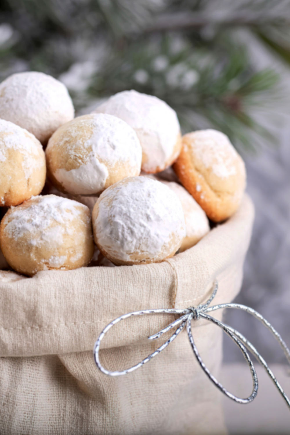 Image illustrates snowball cookies.
