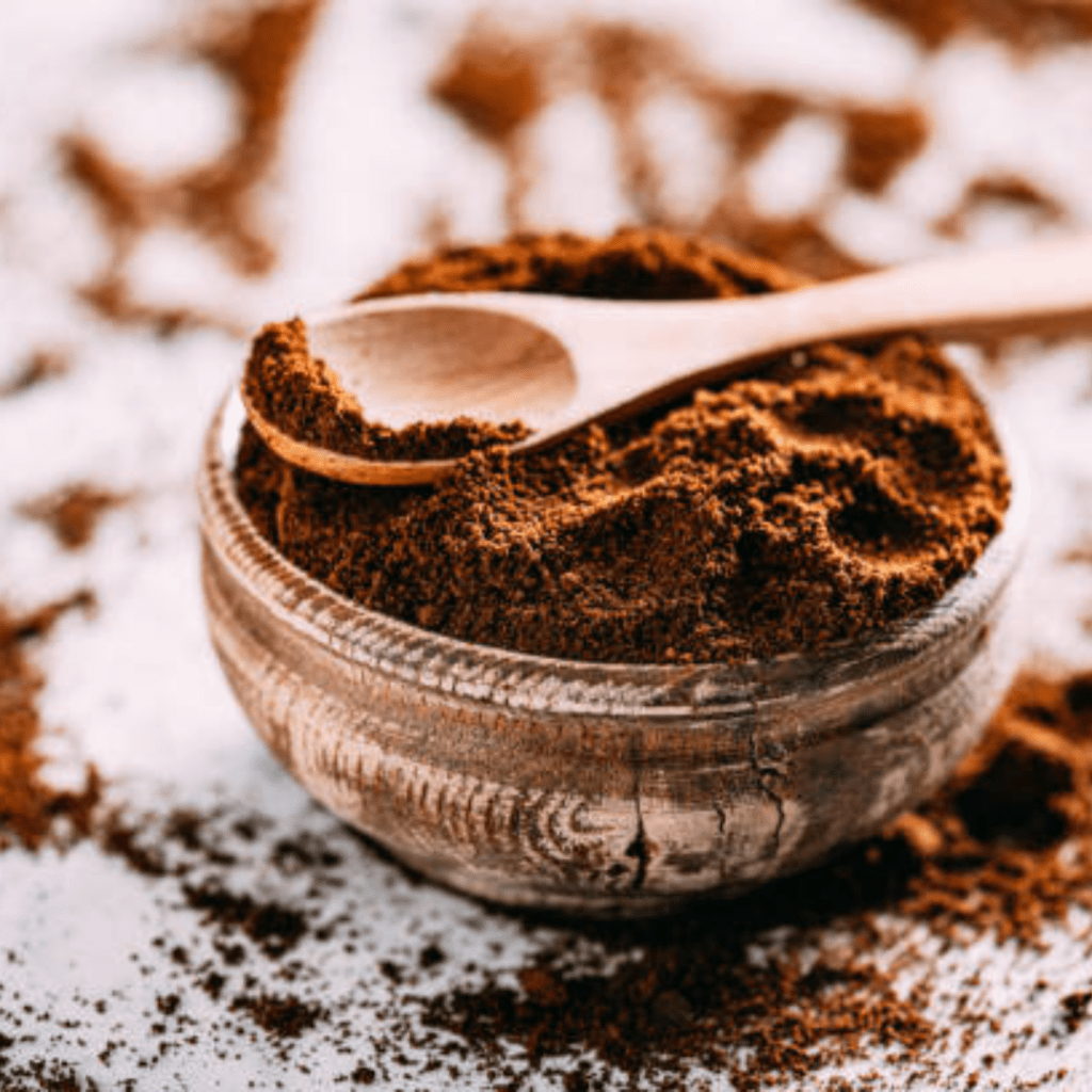 Image illustrates uses for coffee grounds for skin care. 