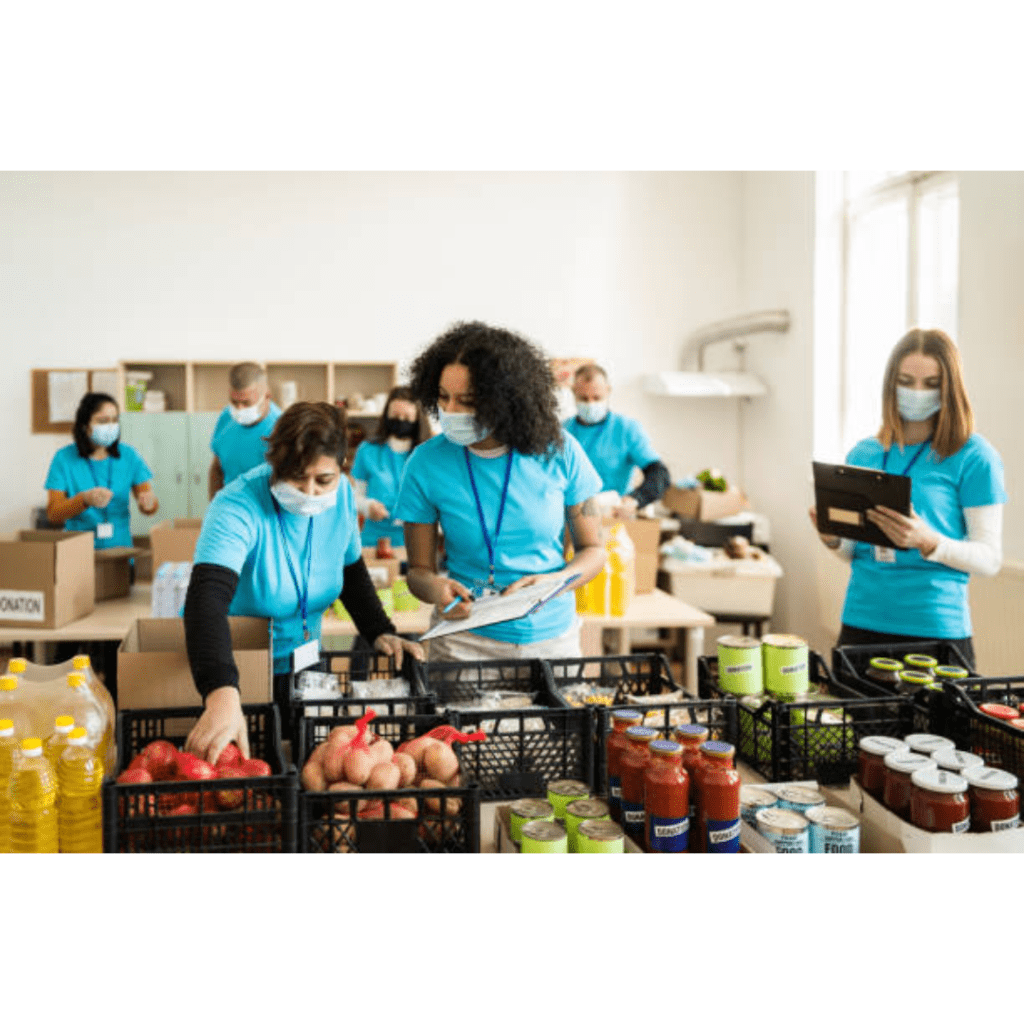 Image illustrates a prepper community for doomsday preppers.