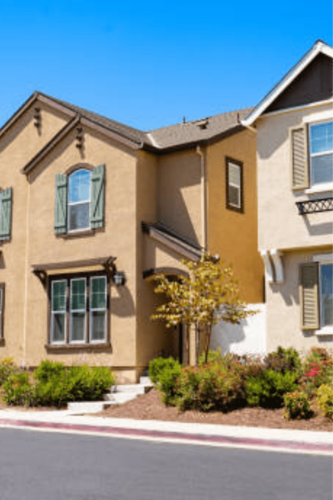 Image illustrates an HOA garden for foodscaping.