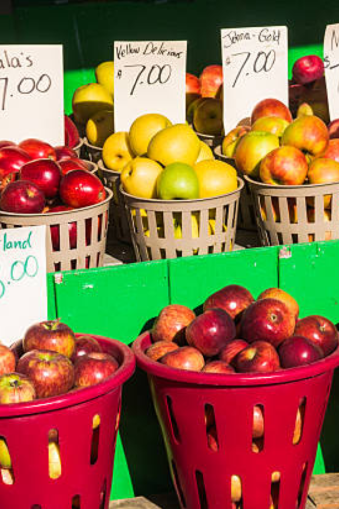 Image illustrates produce at an Amish market.