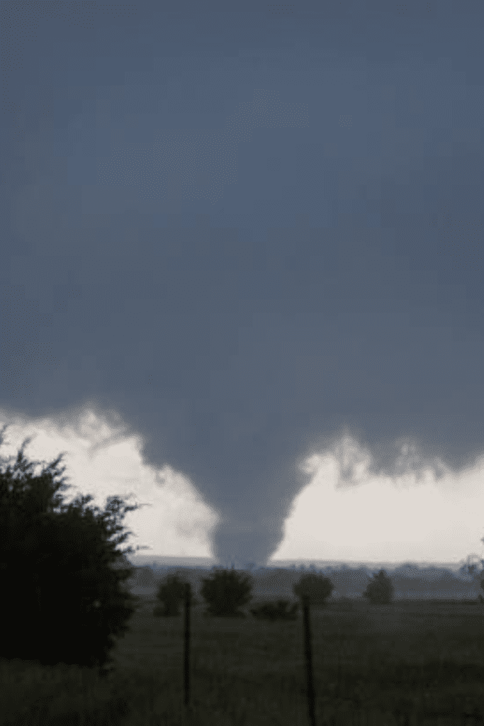 Image illustrates a tornado tornado warning.