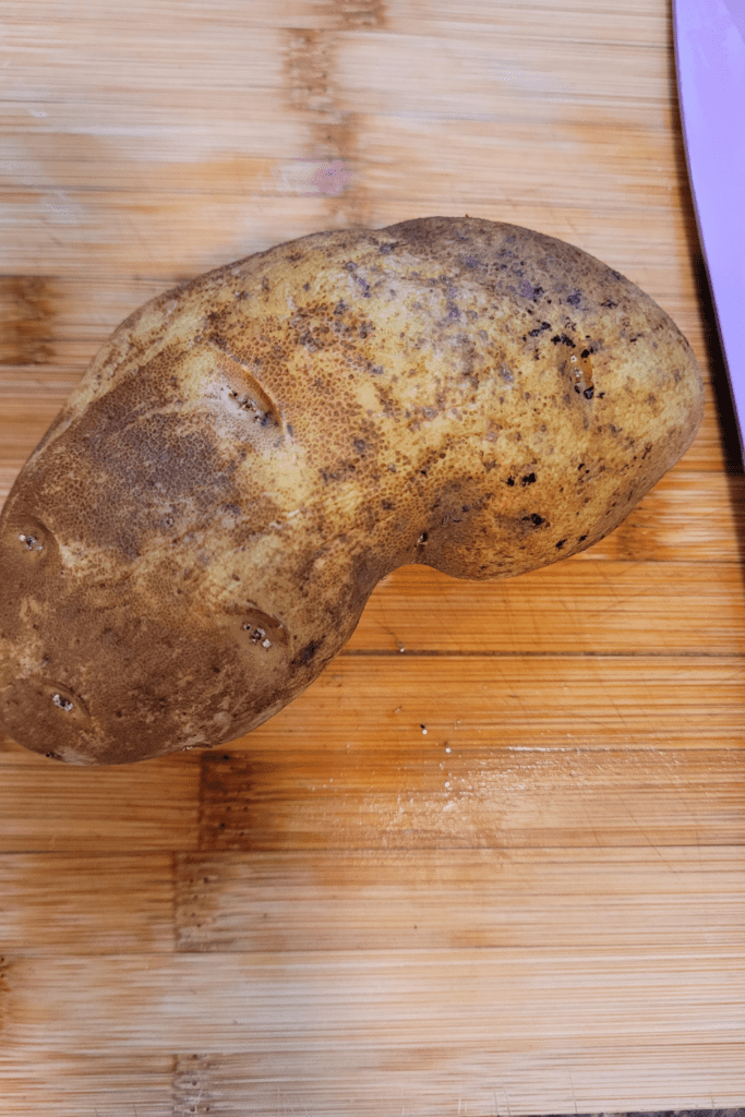 Image illustrates a potato.