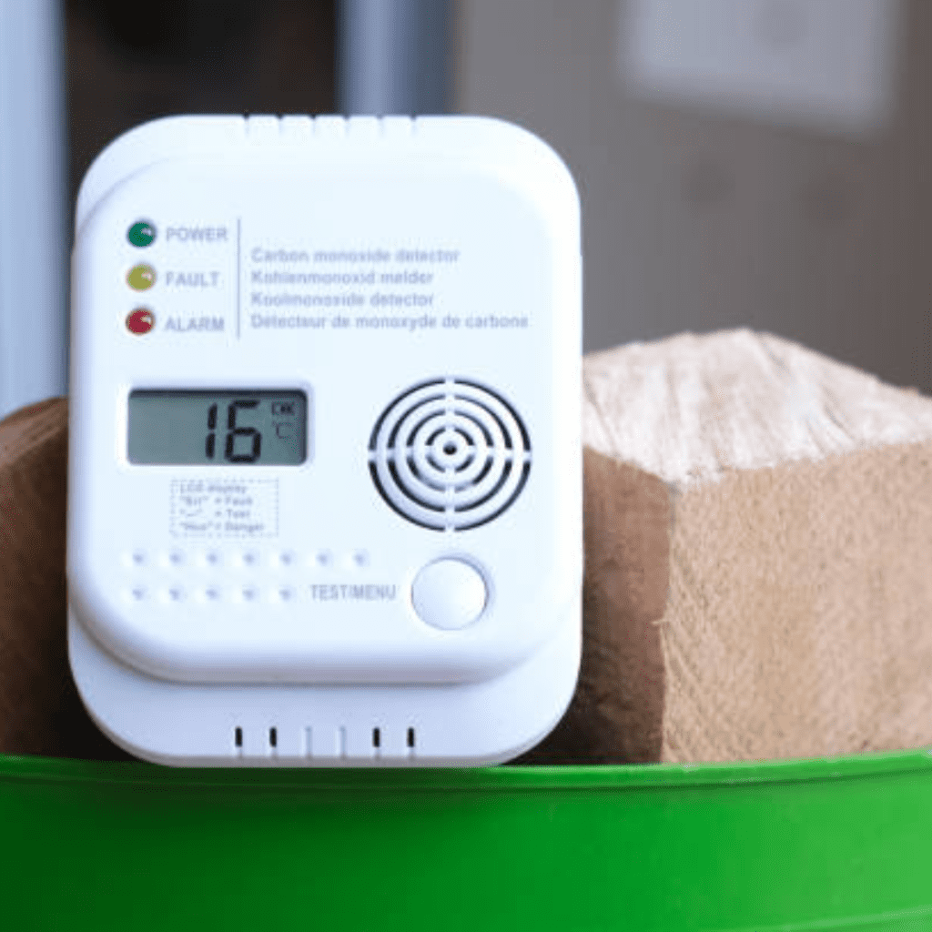 Image illustrates a carbon monoxide detector for carbon monoxide poisoning. 