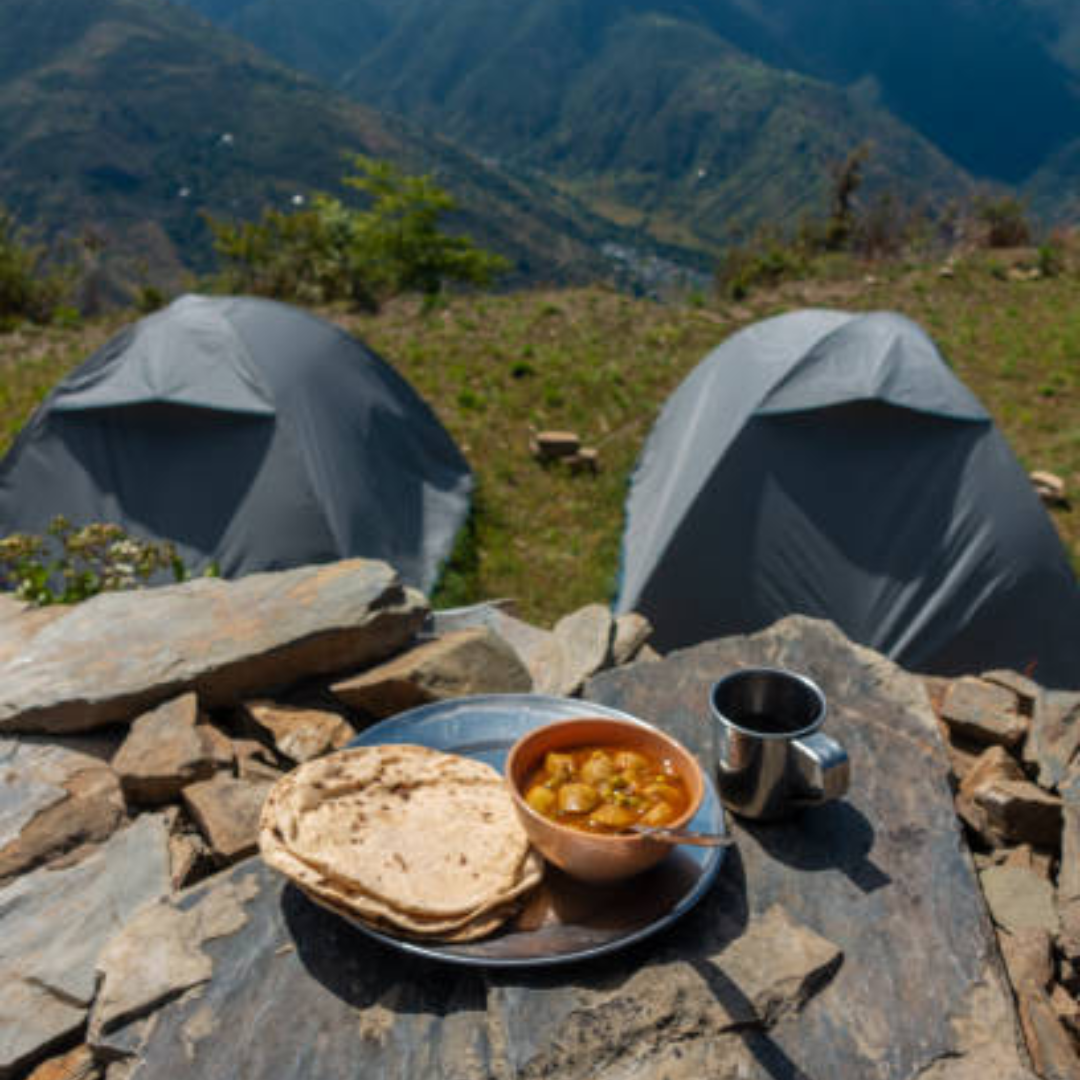 Image illustrates food ideas for backpacking meals.