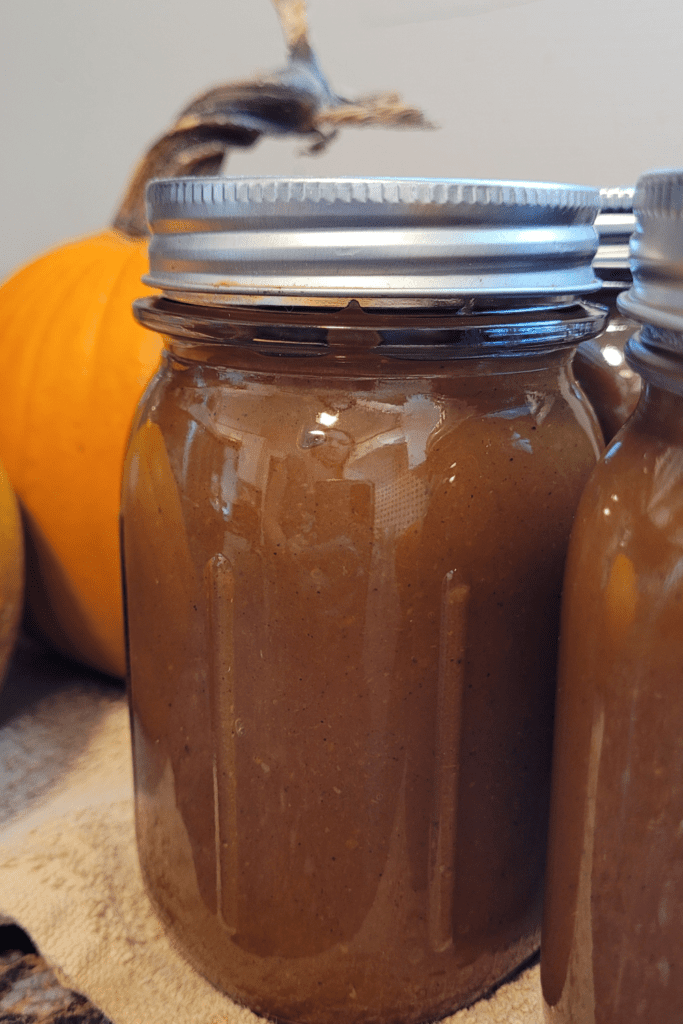 Image illustrates pumpkin butter. 