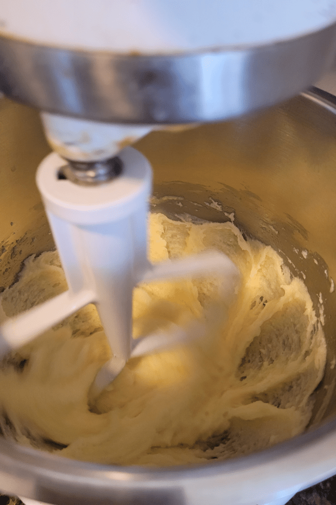 Image illustrates a whoopie pies recipe.