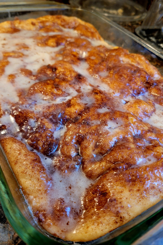 Image illustrates easy cinnamon rolls.