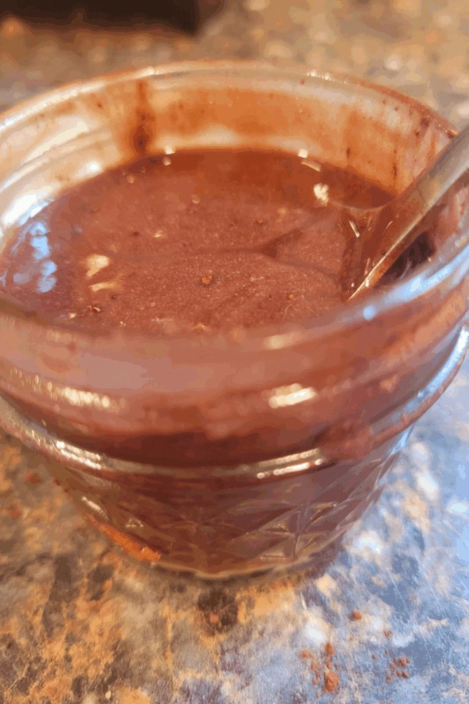 Image illustrates chocolate glaze.