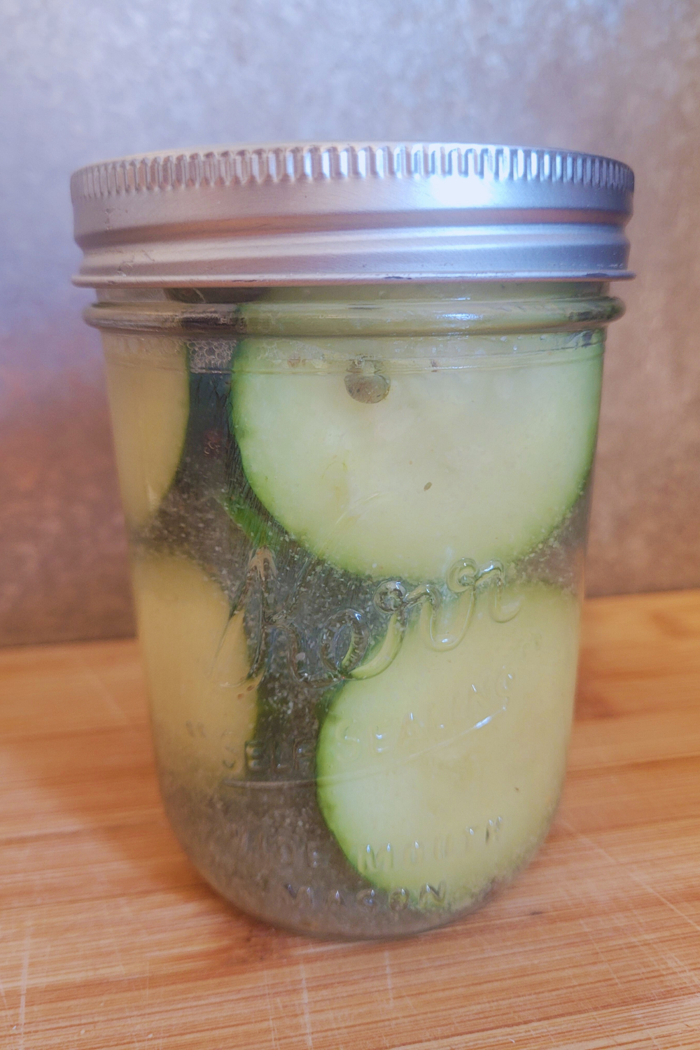 Image illustrates refrigerator pickles.