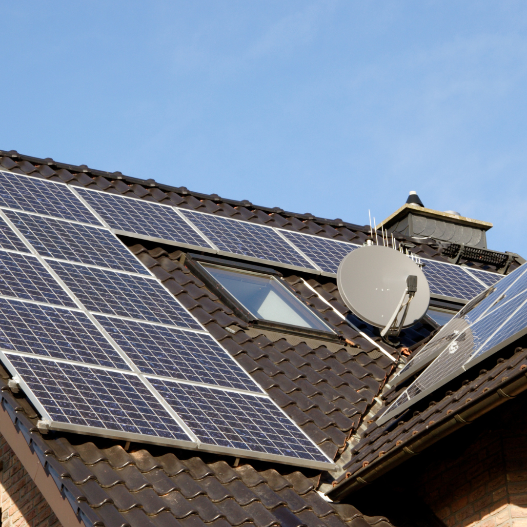 DIY Solar Made Simple: How I Powered My Off-Grid Life with Practical Preppers!