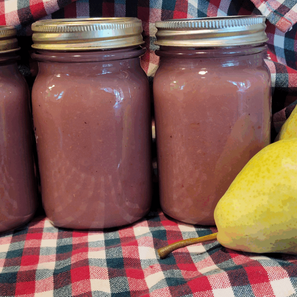 Image illustrates pear honey.