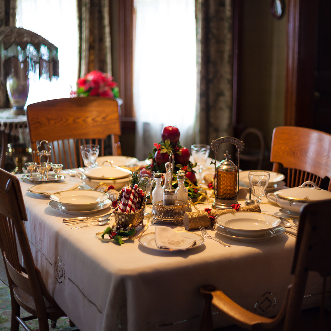 Image illustrates an old-fashioned holiday academy.