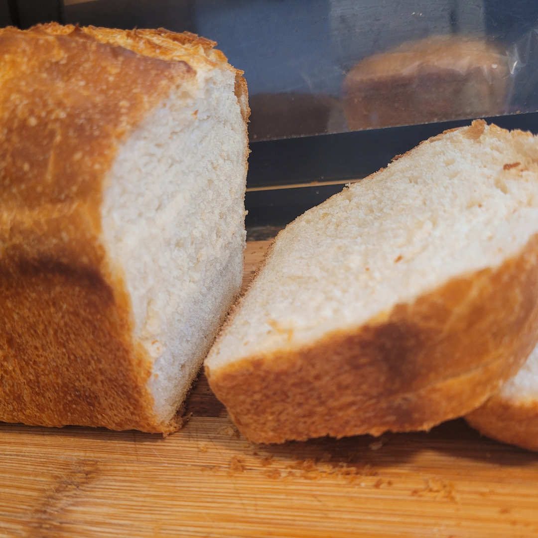 Image illustrates sourdough sandwich bread.