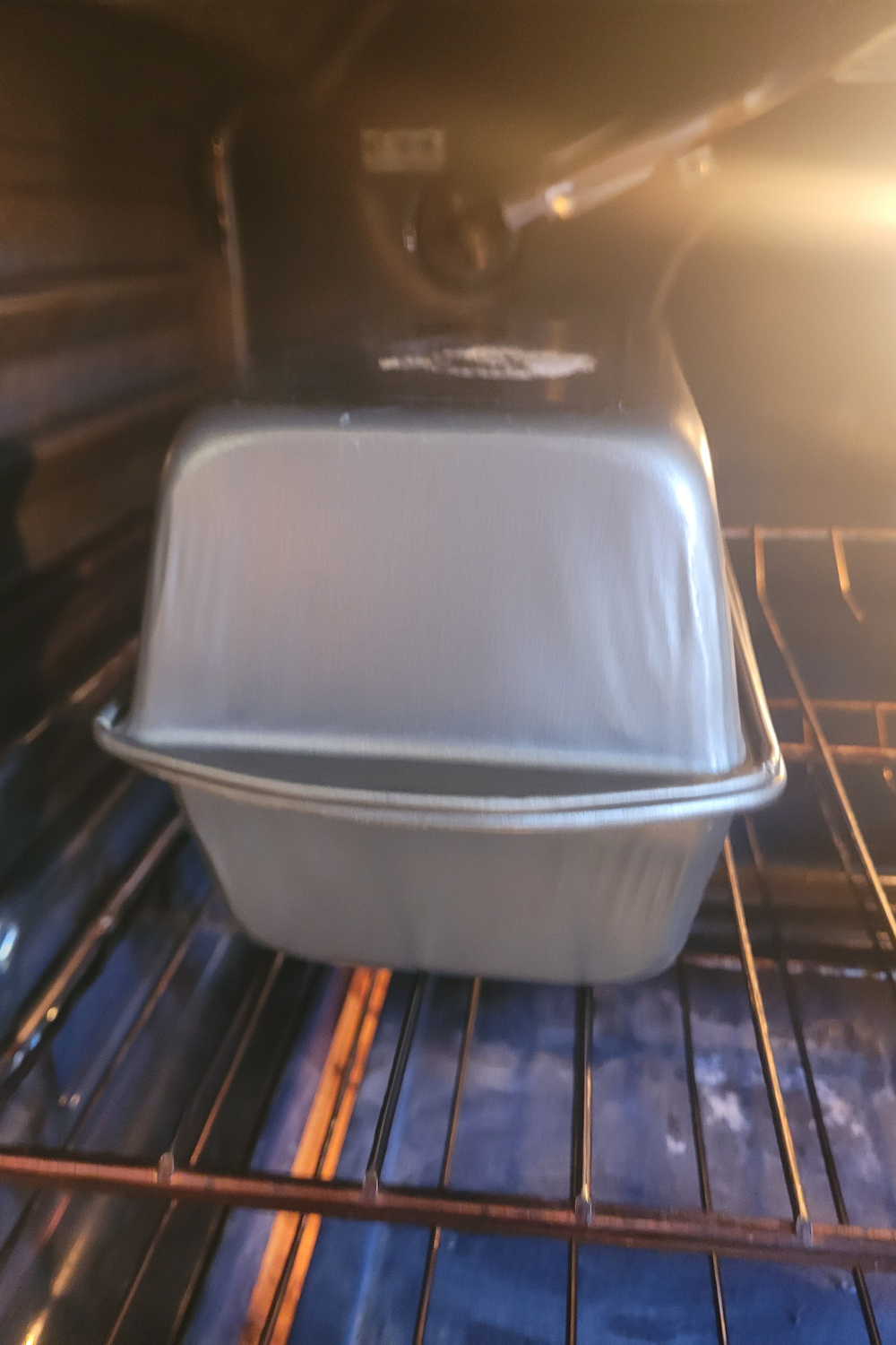 Image illustrates sourdough sandwich bread.