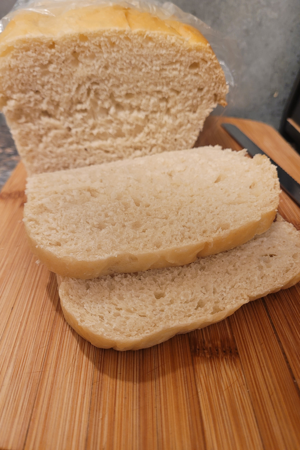 Image illustrates sourdough sandwich bread.