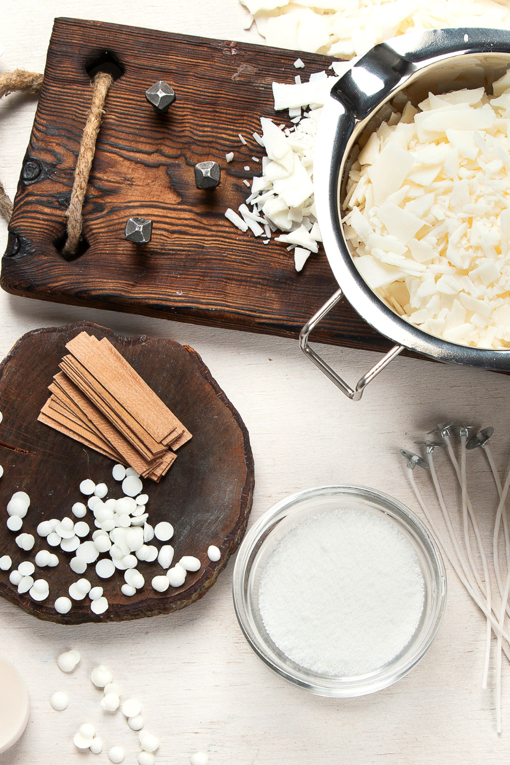 Image illustrates candle making kits for how to make candles.